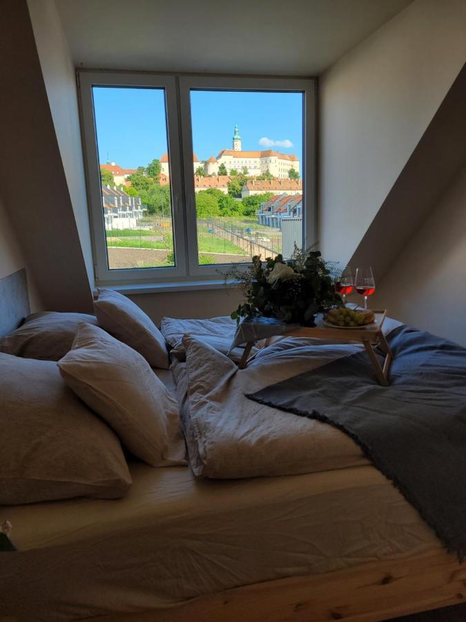 Apartamento Zamek Na Dlani Mikulov Exterior foto